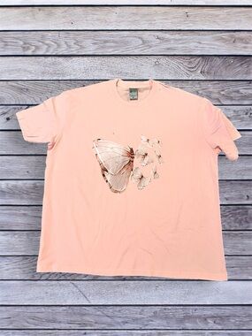 NEW Butterfly Graphic Tee in Soft peach / Pink 2xl